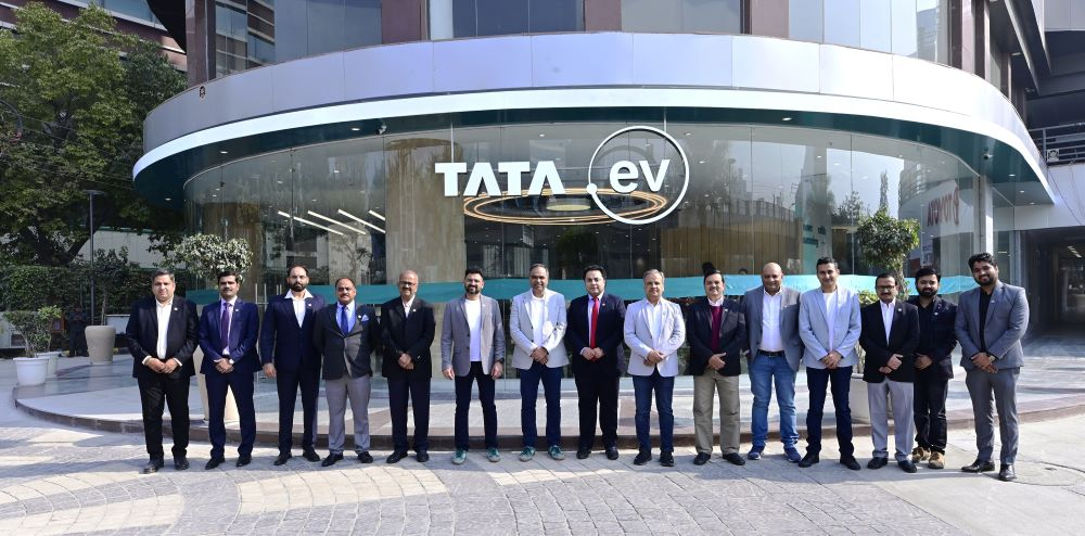 Image-2-TATA.ev-store-Sohna-Road-Inauguration-image