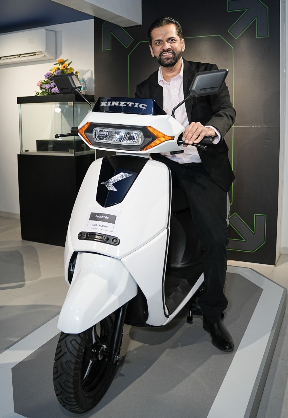 Mr.-Ajinkya-Firodia-Vice-Chairman-Managing-Director-Kinetic-Watts-