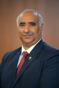 Vinay-Raina-Chief-Commercial-Officer-JSW-MG-Motor-India-682x1024