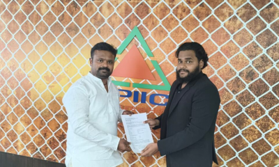 Photo-caption-L-R-Shri-P.N-Mahesh-Director-APIIC-and-Umesh-Padala-Founder-Chairman-Cargo-Matters-at-the-signing-ceremony-1024x571