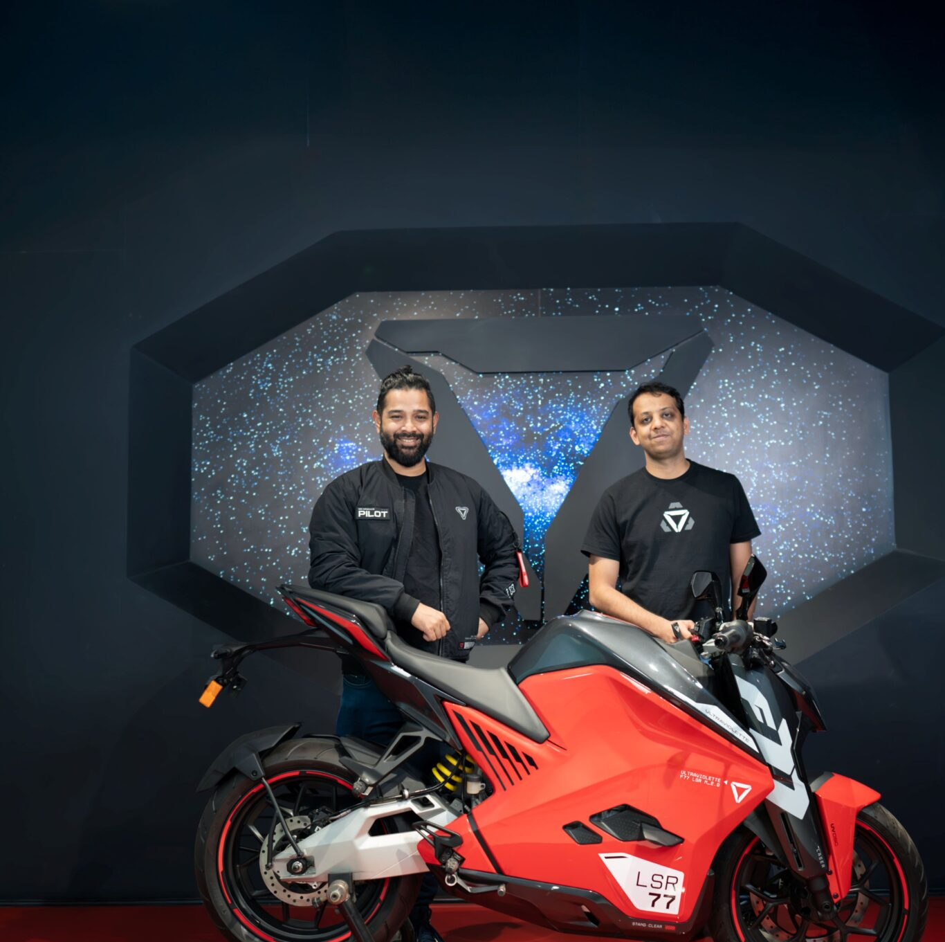 Narayan-Subramaniam-CEO-Niraj-Rajmohan-CTO-1536x1531-1