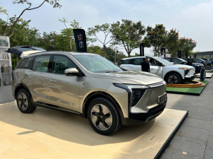 EV-cars_2-1024x768