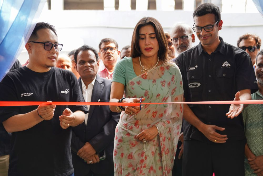 Priya-Sachdev-Kapur-inaugurating-Creataras-new-plant